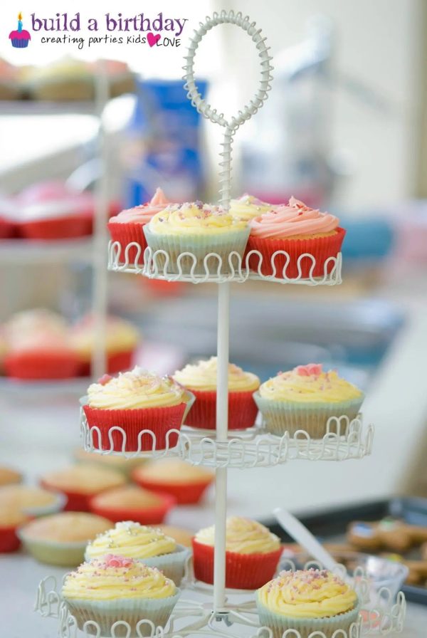 Wire Cupcake Stand Hire For Cheap